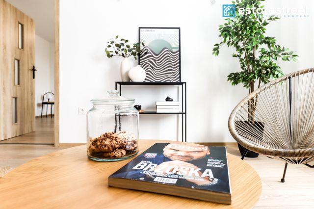 Mieszkanie 3-pokojowe Katowice Śródmieście, pl. Oddziałów Młodzieży Powstańczej. Zdjęcie 1