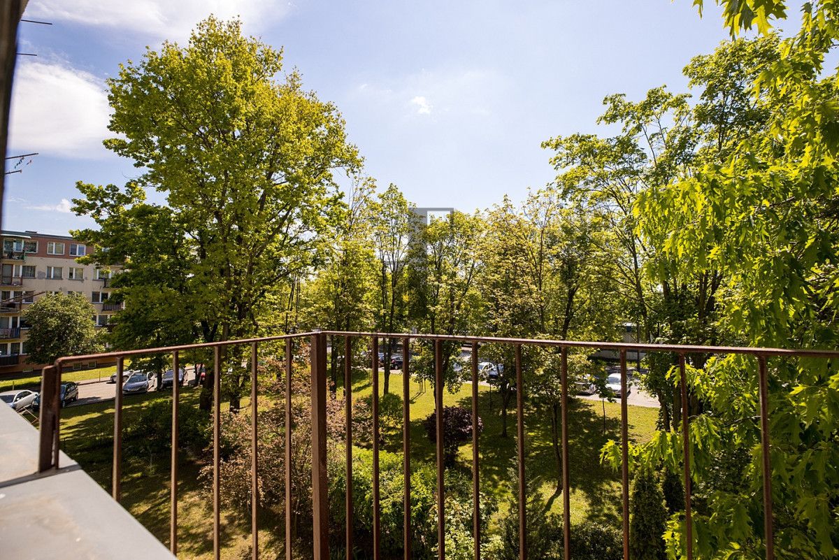 Mieszkanie 3-pokojowe Warszawa Ursus, ul. Orląt Lwowskich. Zdjęcie 4