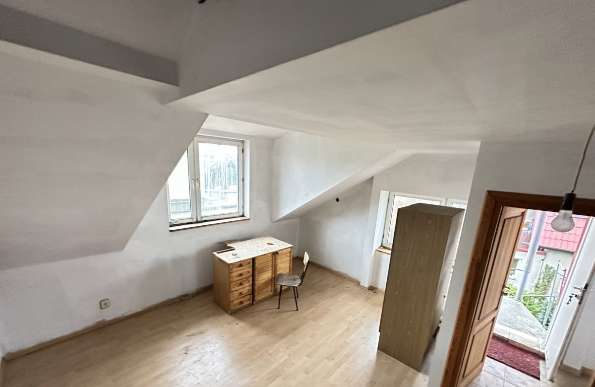 dom wolnostojący, 12 pokoi Sade Budy, ul. Polna. Zdjęcie 18