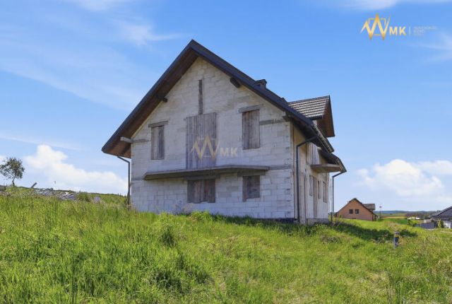 dom wolnostojący, 6 pokoi Łopuszka Mała. Zdjęcie 6