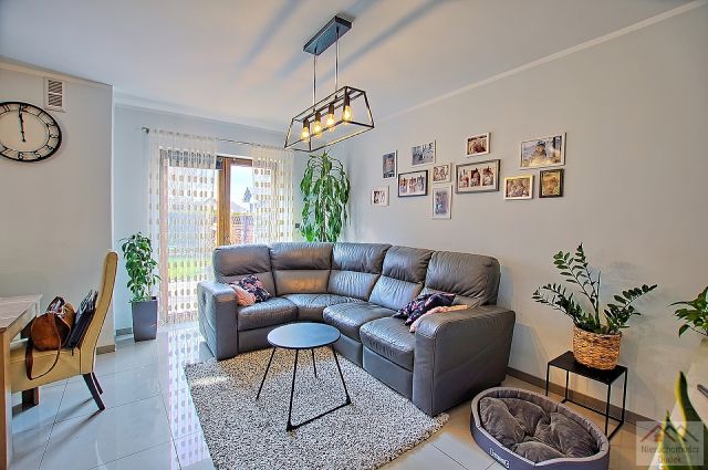 dom szeregowy, 7 pokoi Jelenia Góra. Zdjęcie 1