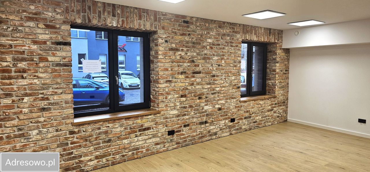 Biuro Bielsko-Biała Mikuszowice Krakowskie, ul. gen. Stanisława Maczka. Zdjęcie 7