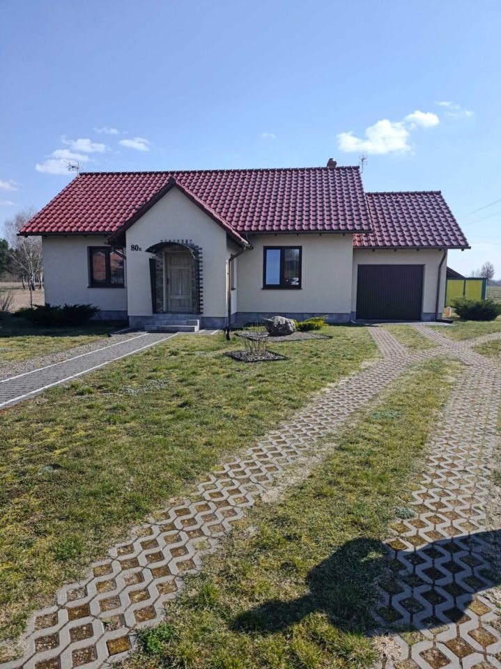 dom wolnostojący, 2 pokoje Rychlik. Zdjęcie 1