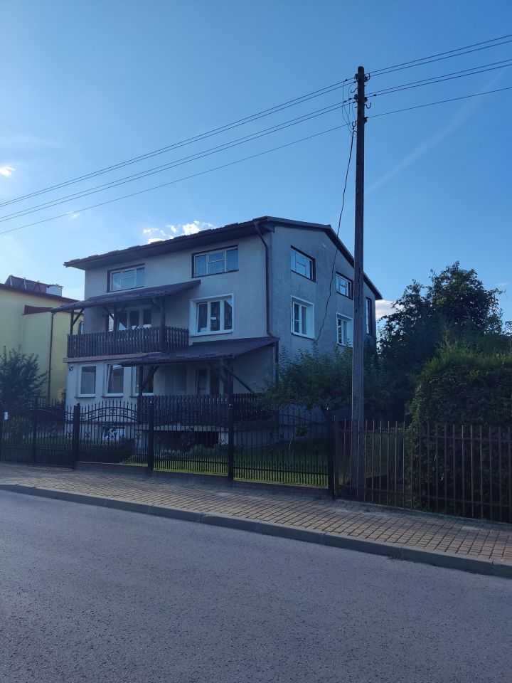 dom wolnostojący, 6 pokoi Kraśnik Kraśnik Fabryczny, ul. Henryka Sienkiewicza. Zdjęcie 3