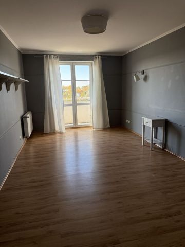 Mieszkanie 2-pokojowe Gniezno, ul. Świętokrzyska. Zdjęcie 1