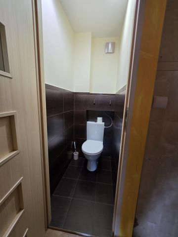 Mieszkanie 3-pokojowe Ustrzyki Dolne, ul. Słoneczna. Zdjęcie 7