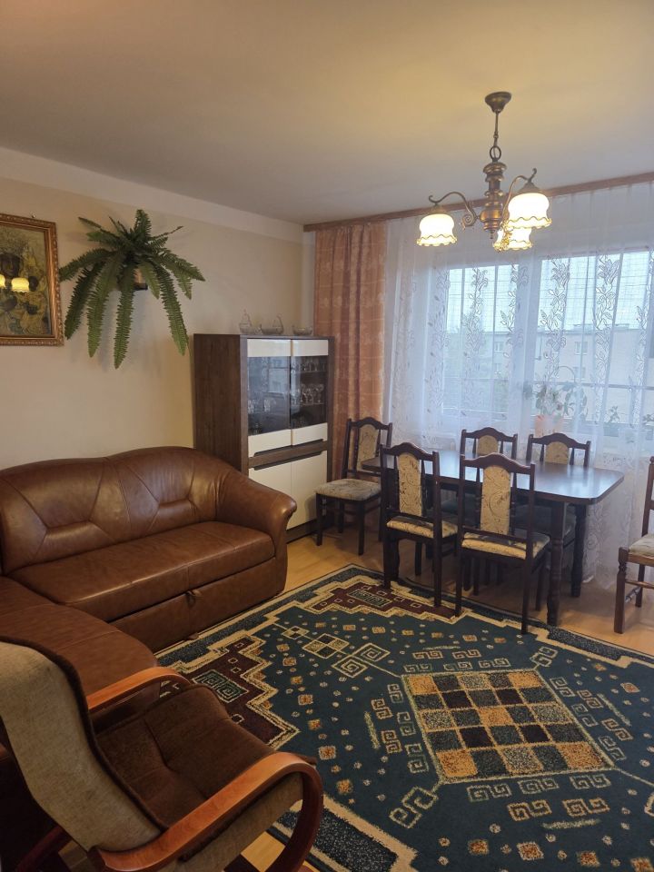 Mieszkanie 2-pokojowe Staszów, ul. Adama Mickiewicza