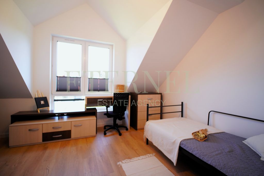 Mieszkanie 5-pokojowe Wieliczka, ul. Bajeczna. Zdjęcie 9