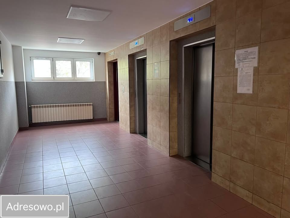 Mieszkanie 2-pokojowe Warszawa Ursus, ul. Stanisława Wojciechowskiego. Zdjęcie 3