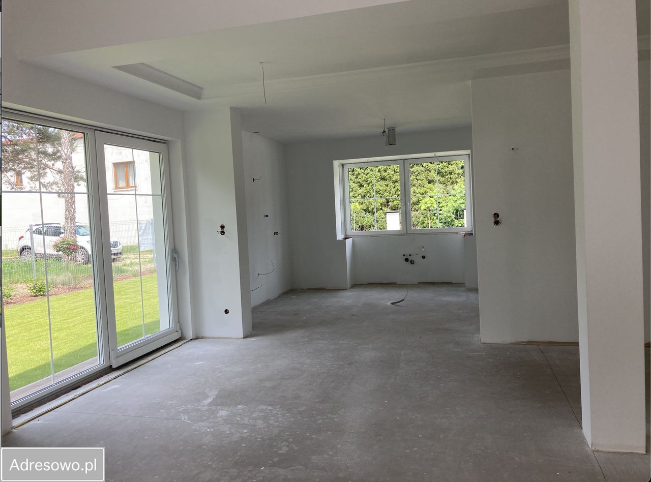 dom wolnostojący, 5 pokoi Stanisławów Pierwszy. Zdjęcie 5