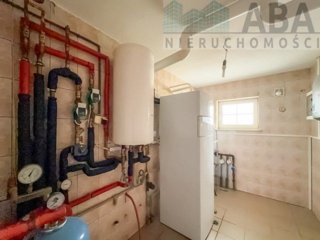 dom wolnostojący, 4 pokoje Stare Miasto, ul. Lisiecka. Zdjęcie 14