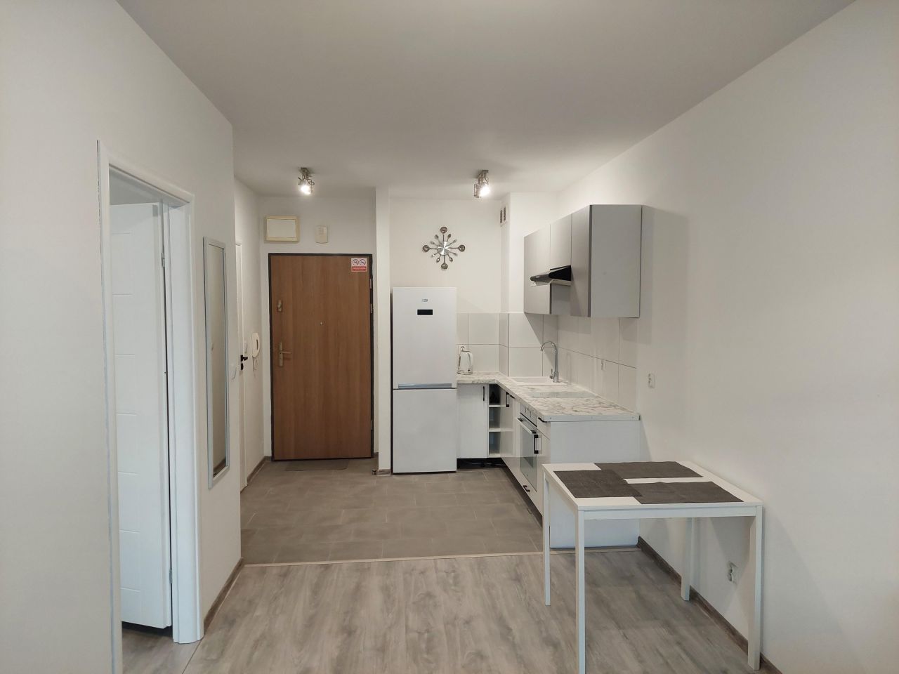 Mieszkanie 2-pokojowe Szczecin Centrum, ul. ks. Piotra Ściegiennego. Zdjęcie 2