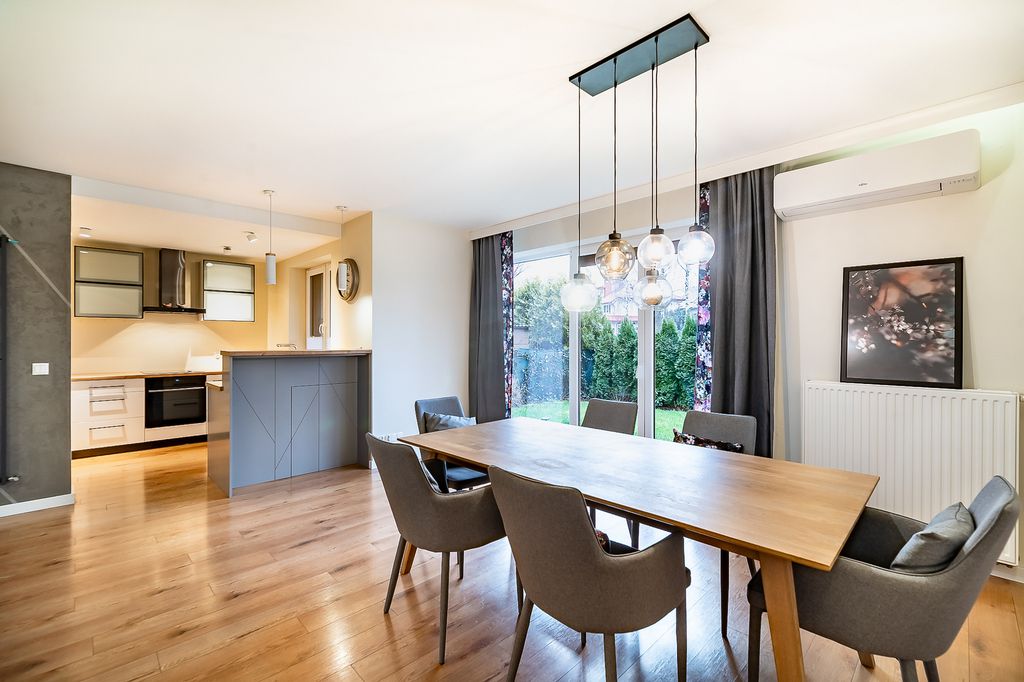 Mieszkanie 4-pokojowe Rzeszów Pobitno, ul. Załęska. Zdjęcie 1