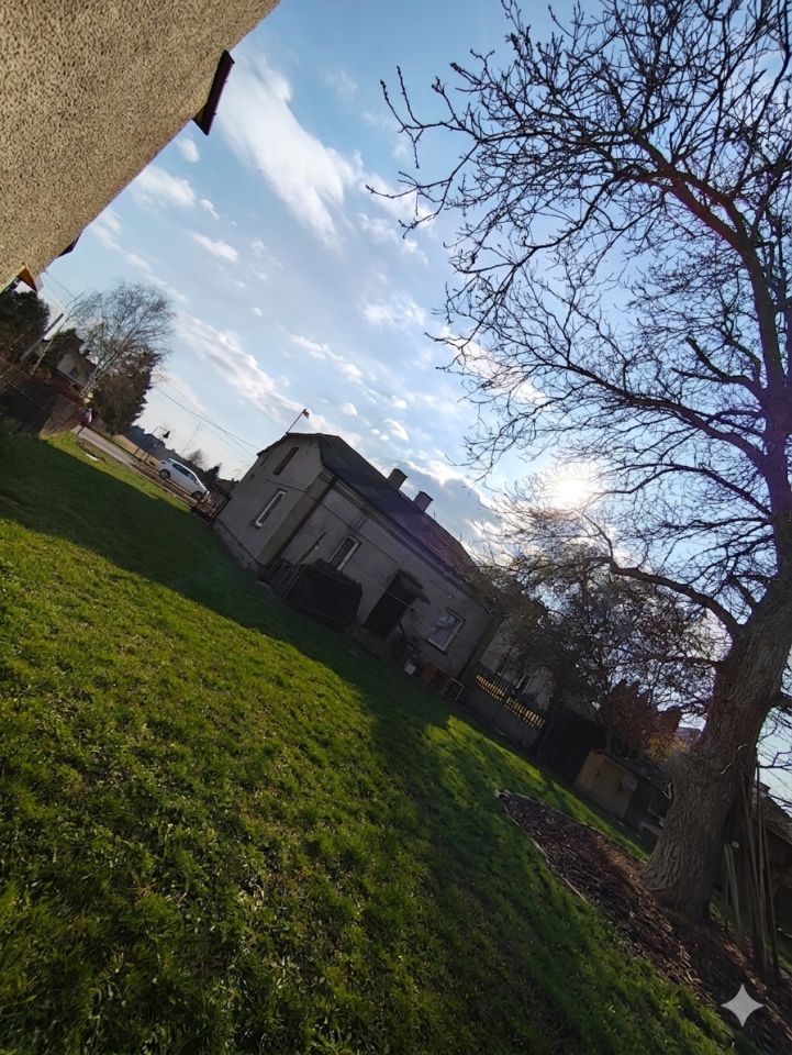 dom wolnostojący, 4 pokoje Radomsko Zakrzówek, ul. Szarych Szeregów. Zdjęcie 5