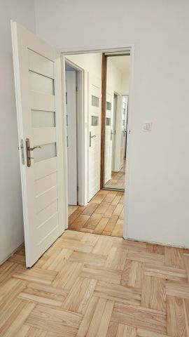 Mieszkanie 3-pokojowe Warszawa, ul. Wyszogrodzka. Zdjęcie 19