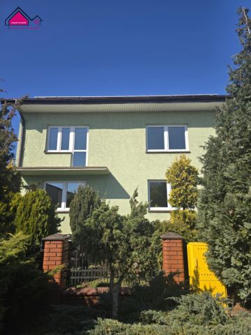 dom wolnostojący, 6 pokoi Kleczew, ul. Alojzego Putza. Zdjęcie 3