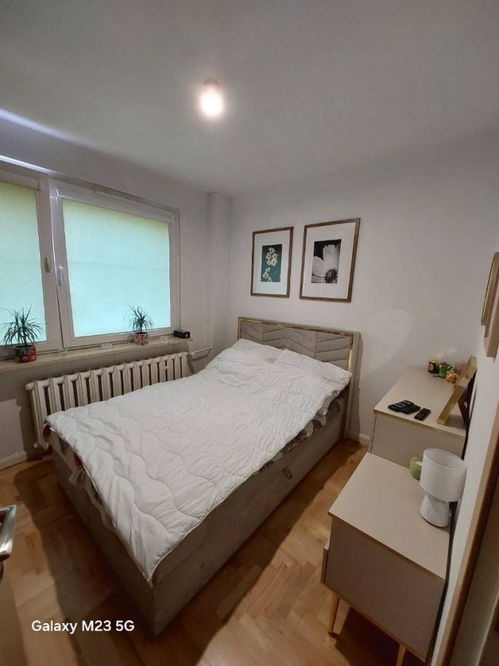 Mieszkanie 3-pokojowe Gdynia Karwiny. Zdjęcie 4