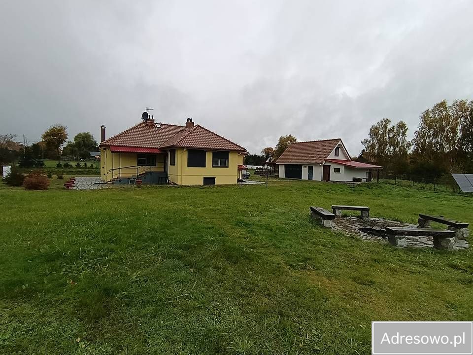 dom wolnostojący Liwa