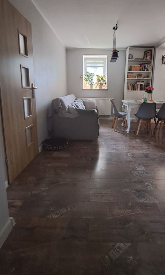 Mieszkanie 3-pokojowe Wiechlice. Zdjęcie 7