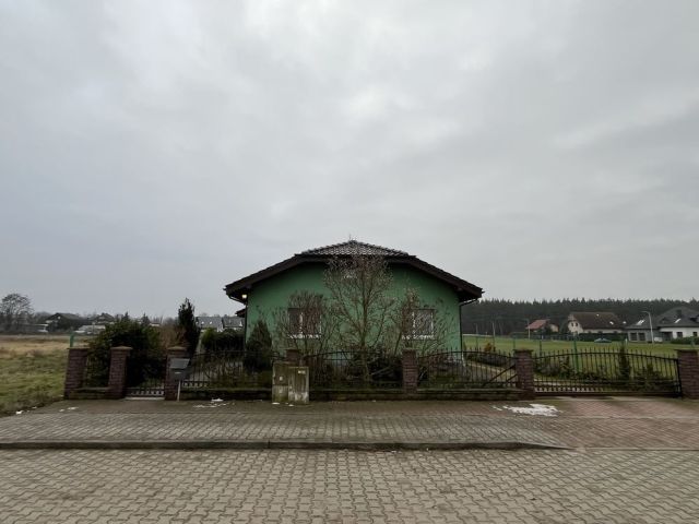 dom wolnostojący Słońsk, ul. Topolowa. Zdjęcie 1