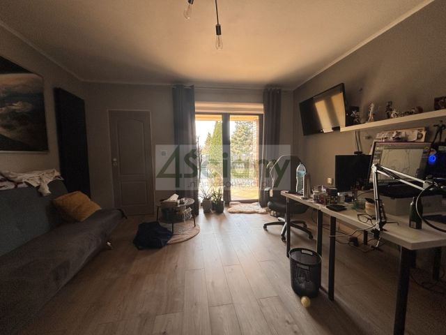 dom wolnostojący, 3 pokoje Dziekanów Leśny. Zdjęcie 31