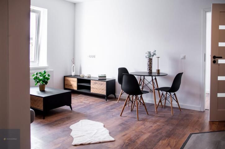 Mieszkanie 3-pokojowe Katowice Śródmieście, ul. Krzywa. Zdjęcie 3