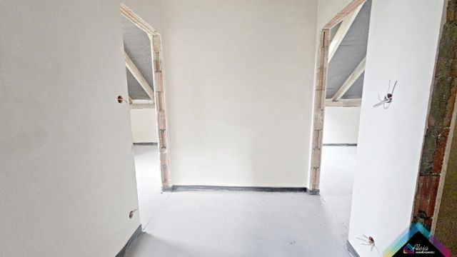 dom wolnostojący, 5 pokoi Częstochowa Stradom, ul. Horeszków. Zdjęcie 9