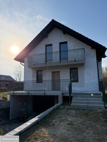 dom wolnostojący, 5 pokoi Czarków, ul. Wolności. Zdjęcie 1