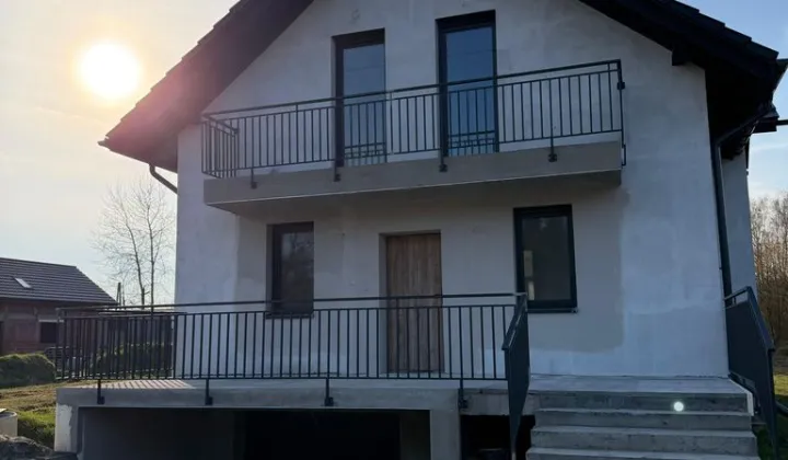 dom wolnostojący, 5 pokoi Czarków, ul. Wolności