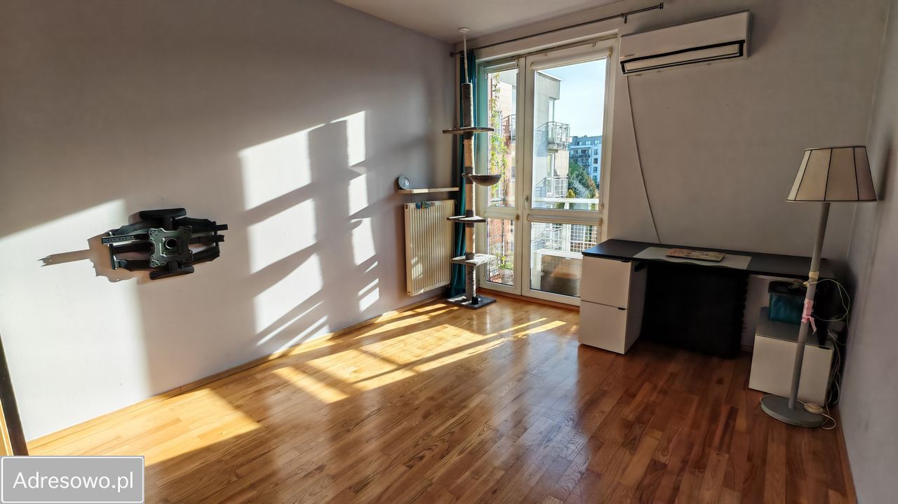 Mieszkanie 3-pokojowe Warszawa Bemowo, ul. Dywizjonu 303. Zdjęcie 1