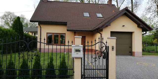 dom wolnostojący, 3 pokoje Kraków Nowa Huta, ul. Kantorowicka. Zdjęcie 1
