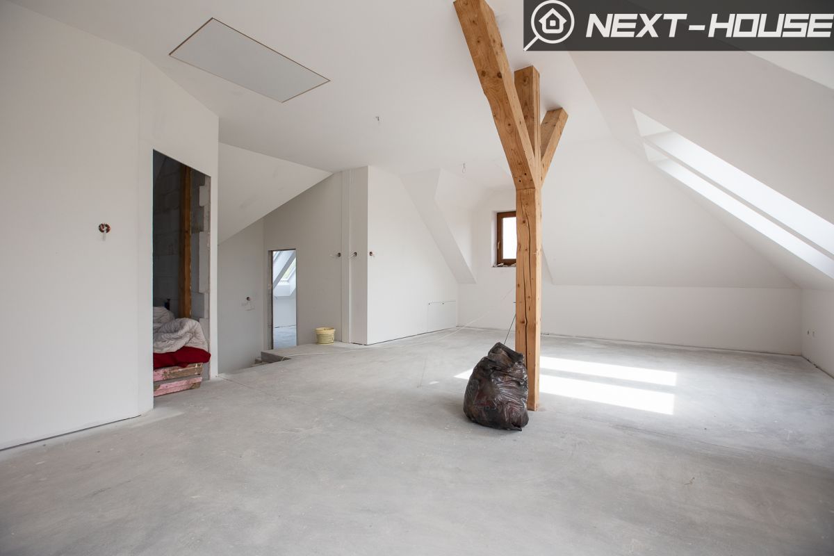 dom wolnostojący, 7 pokoi Kraków Podgórze, ul. Widłakowa. Zdjęcie 9