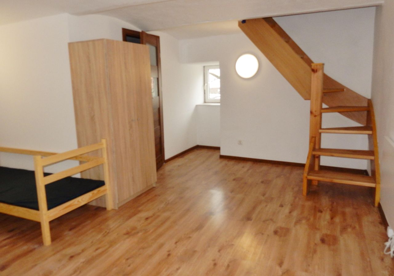 dom wolnostojący, 3 pokoje Środa Śląska Centrum, ul. Białoskórnicza. Zdjęcie 5