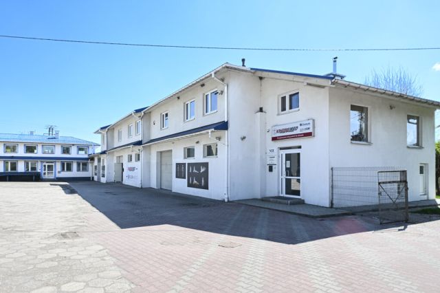 Hala/magazyn Trzciana. Zdjęcie 5