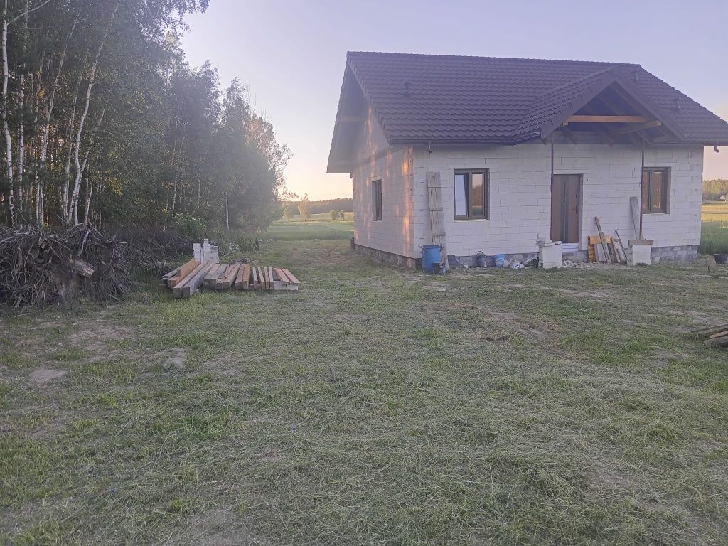 dom wolnostojący Brzeziny. Zdjęcie 1