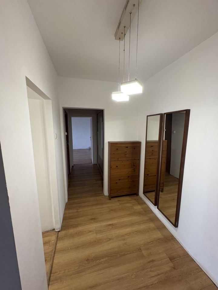 Mieszkanie 3-pokojowe Katowice Zawodzie. Zdjęcie 3