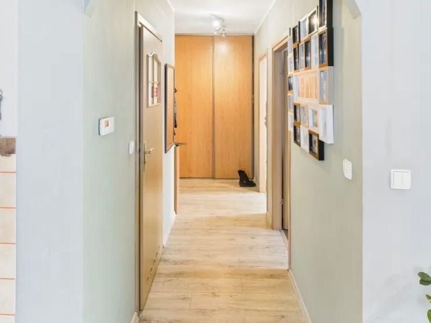 Mieszkanie 3-pokojowe Gniezno Ustronie. Zdjęcie 4