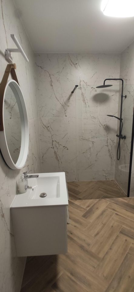 Mieszkanie 3-pokojowe Chorzów Centrum, ul. 3 Maja. Zdjęcie 9