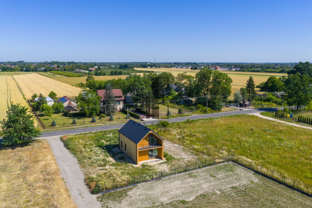 dom wolnostojący, 4 pokoje Bronisławów. Zdjęcie 14