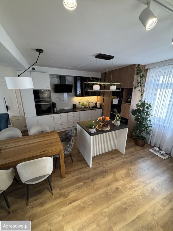 Mieszkanie 4-pokojowe Kalisz Centrum, ul. Kazimierza Pułaskiego. Zdjęcie 5