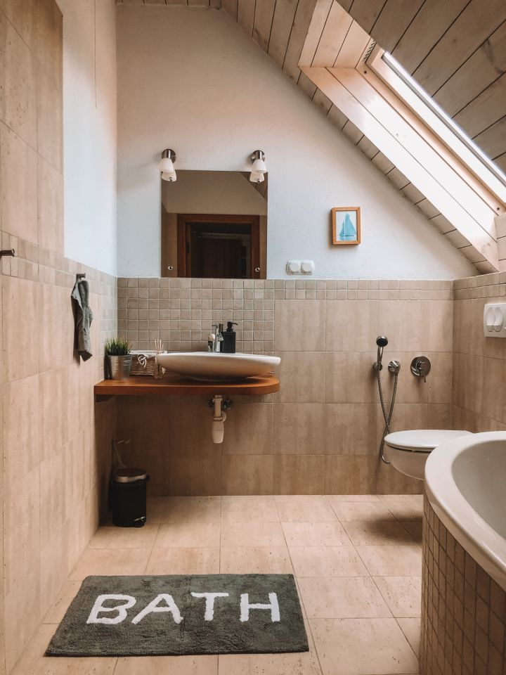 dom wolnostojący, 11 pokoi Ruś. Zdjęcie 22