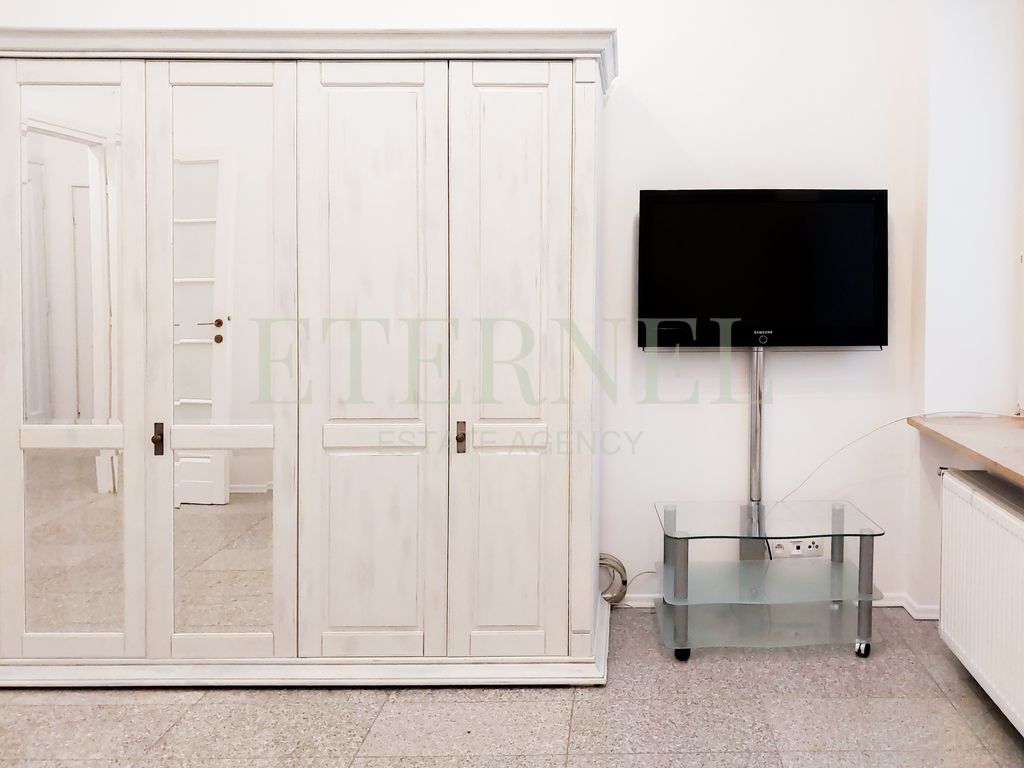 Mieszkanie 1-pokojowe Kraków Stare Miasto, ul. Stefana Batorego. Zdjęcie 2