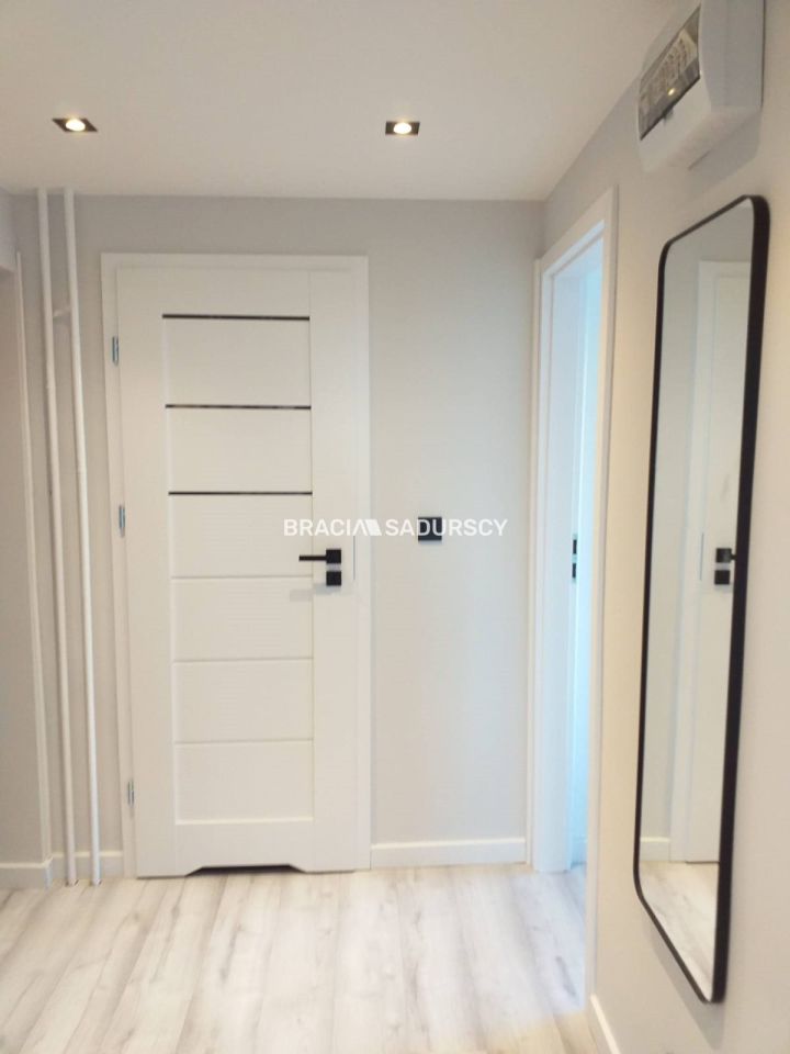 Mieszkanie 3-pokojowe Kraków Krowodrza, ul. Józefa Wybickiego. Zdjęcie 24