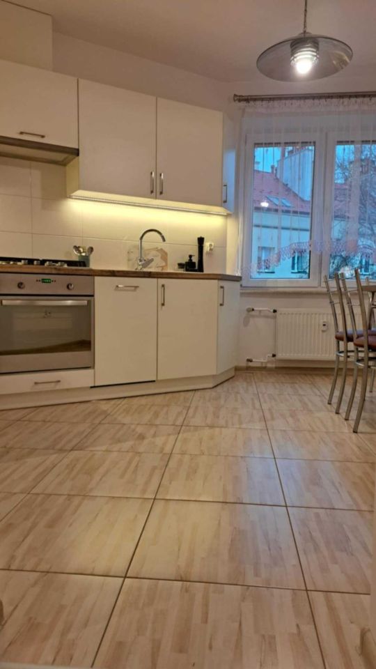 Mieszkanie 2-pokojowe Tarnów Śródmieście, ul. Krakowska. Zdjęcie 3