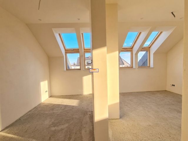 Mieszkanie 4-pokojowe Ochojno. Zdjęcie 7