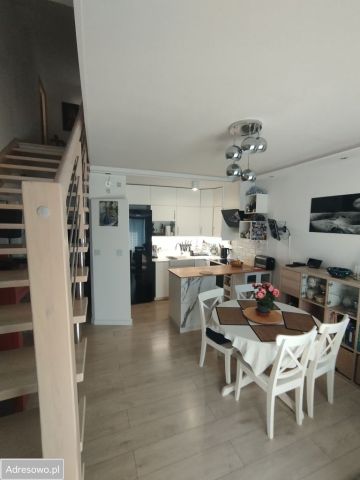 Mieszkanie 4-pokojowe Siechnice, ul. Mieszczańska. Zdjęcie 1