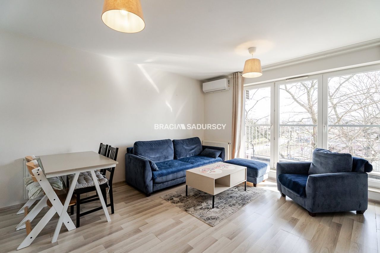 Mieszkanie 2-pokojowe Kraków Czyżyny, al. Jana Pawła II. Zdjęcie 3