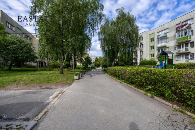 Mieszkanie 3-pokojowe Warszawa Natolin, ul. Henryka Raabego. Zdjęcie 1