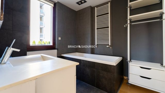 Mieszkanie 2-pokojowe Kraków Dębniki, ul. prof. Michała Bobrzyńskiego. Zdjęcie 18