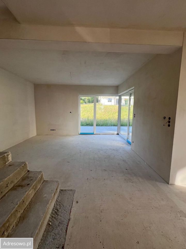 bliźniak, 4 pokoje Bielsko-Biała Kamienica. Zdjęcie 2